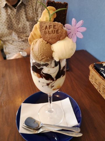 名古屋市中村区 Cafe Blue ｶﾌｪﾌﾞﾙ ｲﾝｽﾀ映えする素敵なお店 凛とした暮らし 凛々と