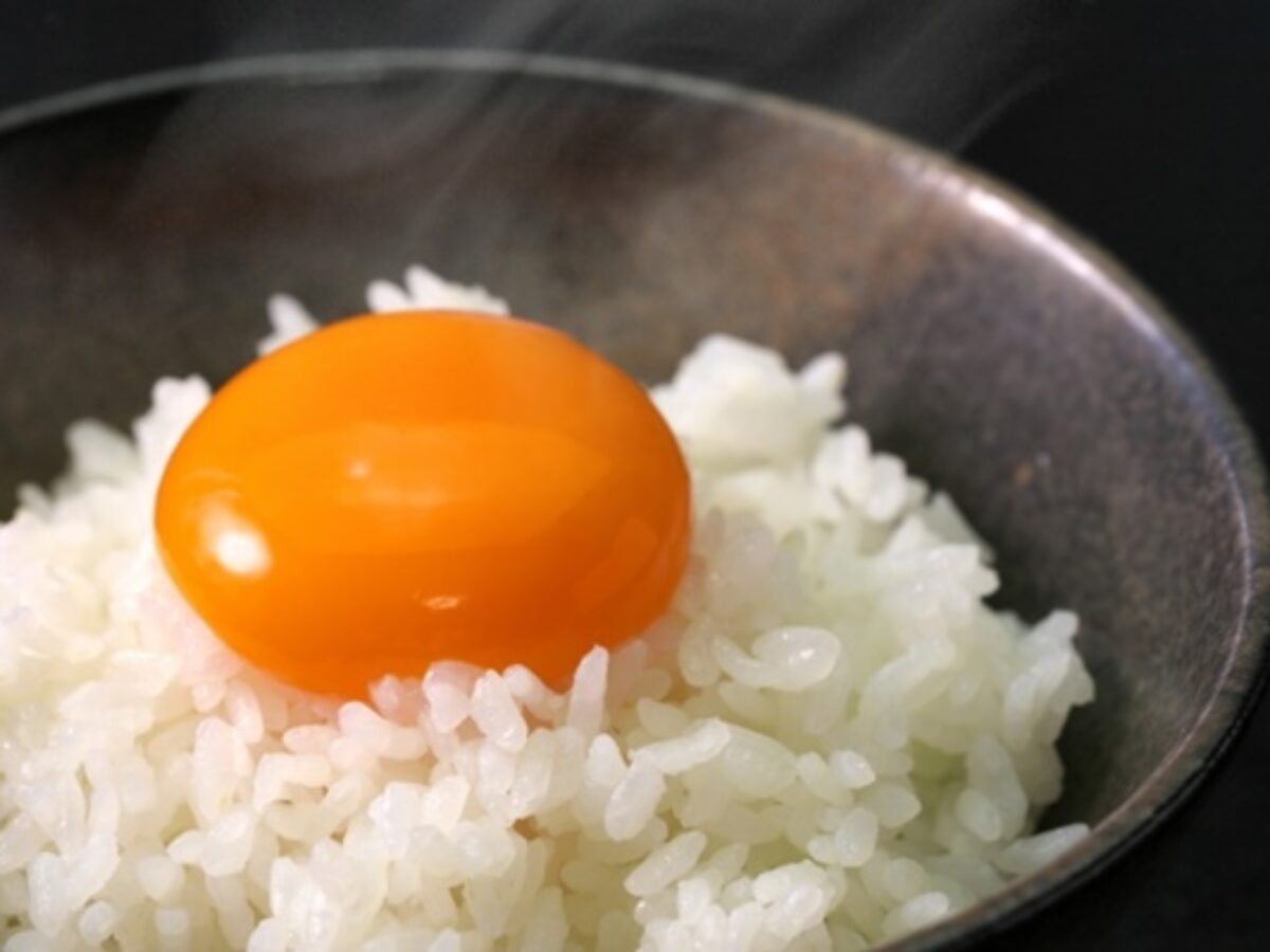 教えてもらう前と後 焦がしバターしょう油卵かけご飯の作り方 太田シェフ考案 極上tkgレシピ 6 30 凛とした暮らし 凛々と