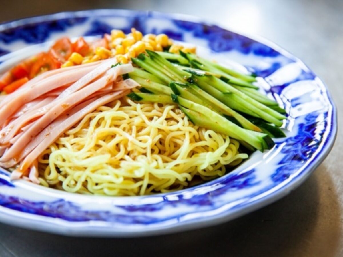 ごはんジャパン】ごまだれ冷やし中華の作り方｜家庭でできるプロ技を菊