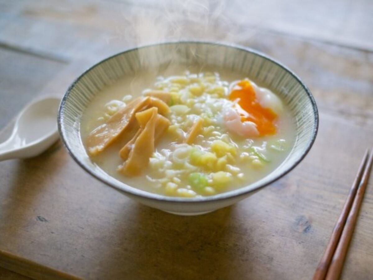 教えてもらう前と後 スペイン風にんにく塩らーめんの作り方 サッポロ一番塩ラーメンのアレンジレシピ 凛とした暮らし 凛々と