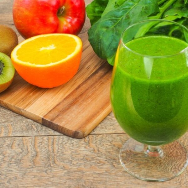 まんぷく農家メシ】小松菜＆ケールのスムージーの作り方｜東京都墨田区