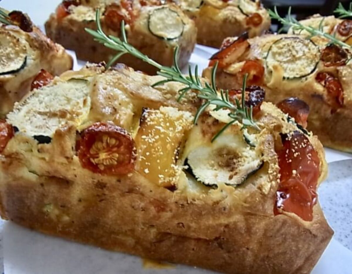 まる得マガジン ケークサレオニオンベーコンの作り方 ホットケーキmix 6 小腹よろこぶ おかずパン 凛とした暮らし 凛々と