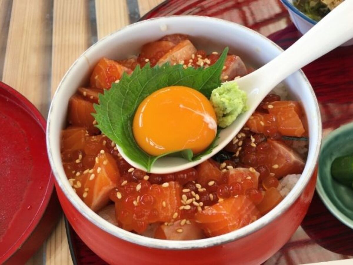 お願いランキング 悪魔のサーモン丼の作り方 にじいろカルテ高畑充希リクエスト リュウジのバズ飯教室のレシピ 凛とした暮らし 凛々と