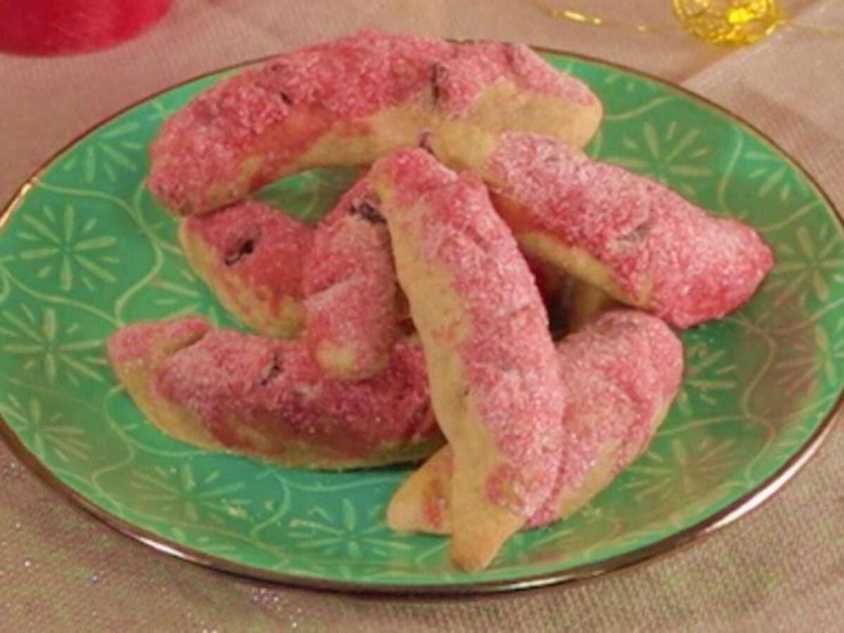 グレーテルのかまど クリスマス菓子 カバルッチ の作り方 馬の蹄鉄のようなイタリア伝統菓子 凛とした暮らし 凛々と