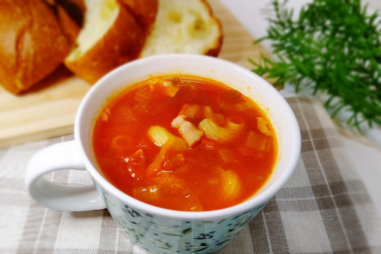 土曜は何する たことズッキーニとセロリのトマトmisoスープの作り方 乾燥肌改善 Atsushi式レンチンmisoスープ 凛とした暮らし 凛々と