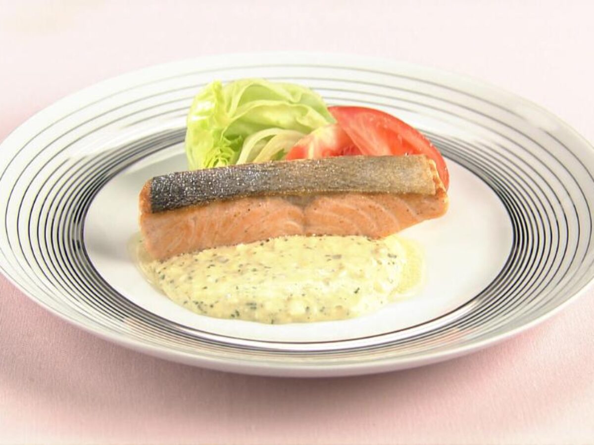 Daigoも台所 サーモンのムニエルの作り方 旬の魚 鮭 サーモン レシピ 凛とした暮らし 凛々と